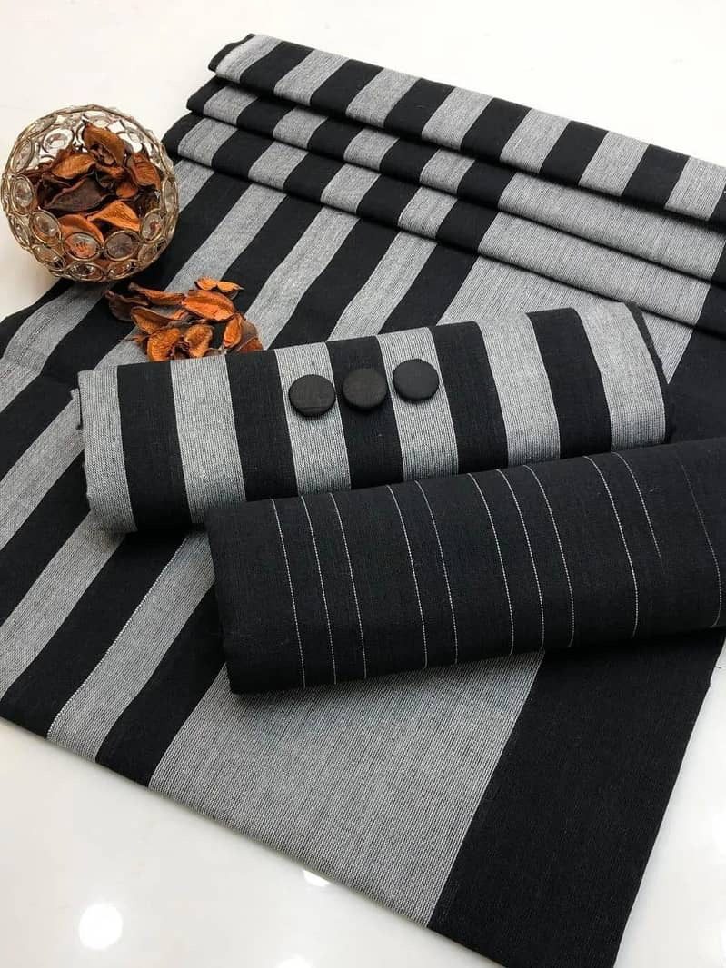 3 pcs woman,s unstitched printed suit