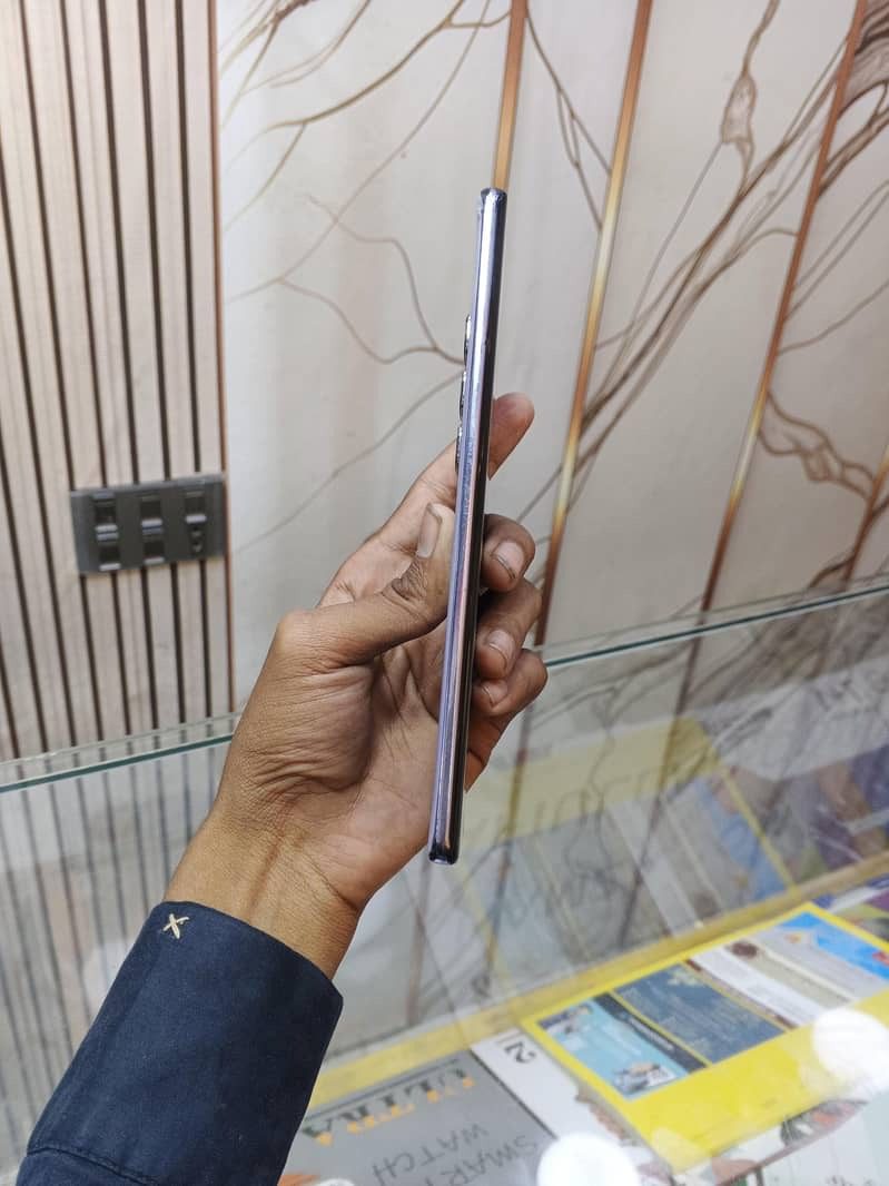 Infinix hot 50 pro plus like a used complete assocreise