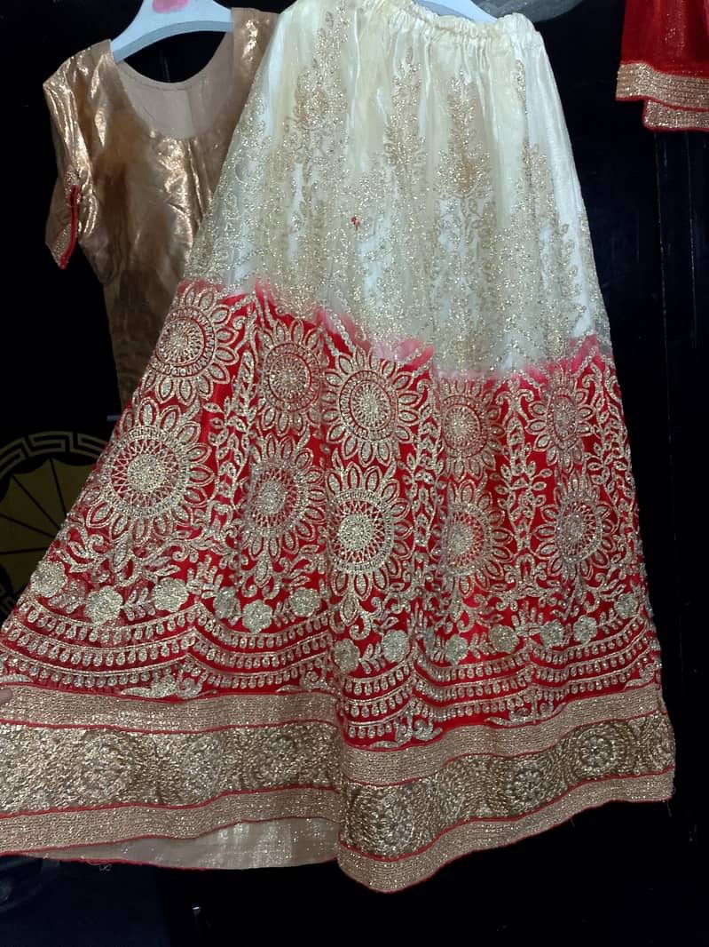 wedding dresses chiffon and net fabric size small to medium