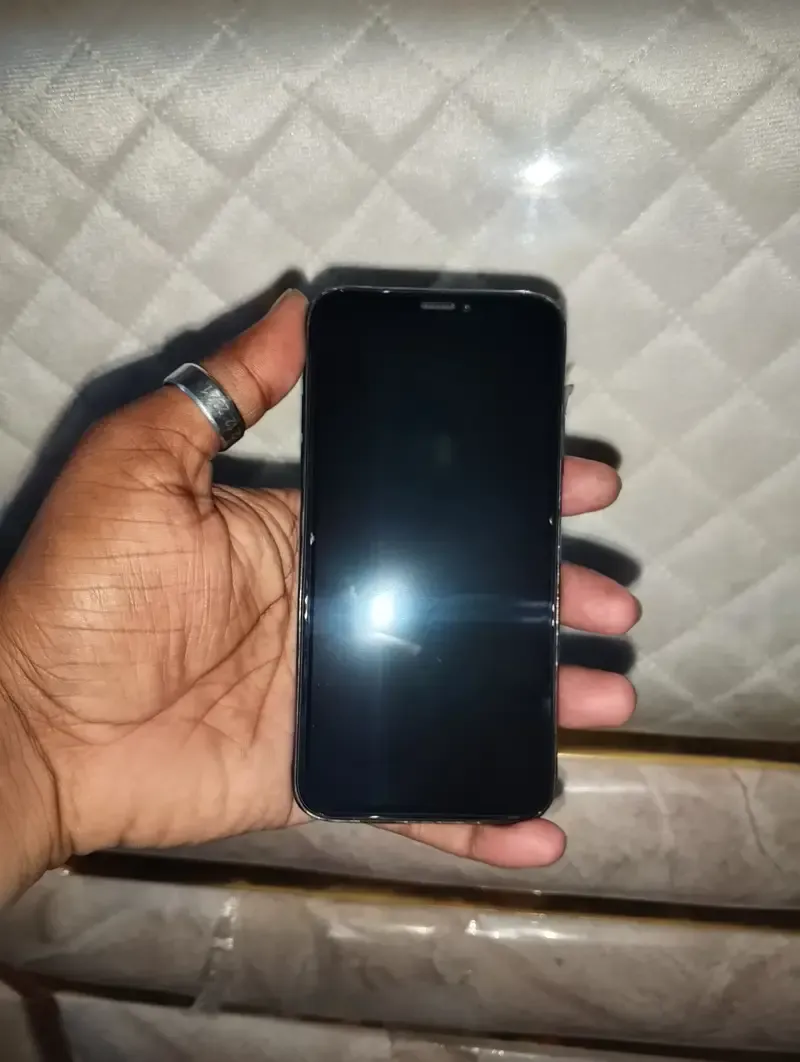 iPhone X – 64GB – PTA Approved (Exchange Possible)