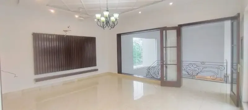 10 Marla Brand New House For Rent In Park View City Lahore.