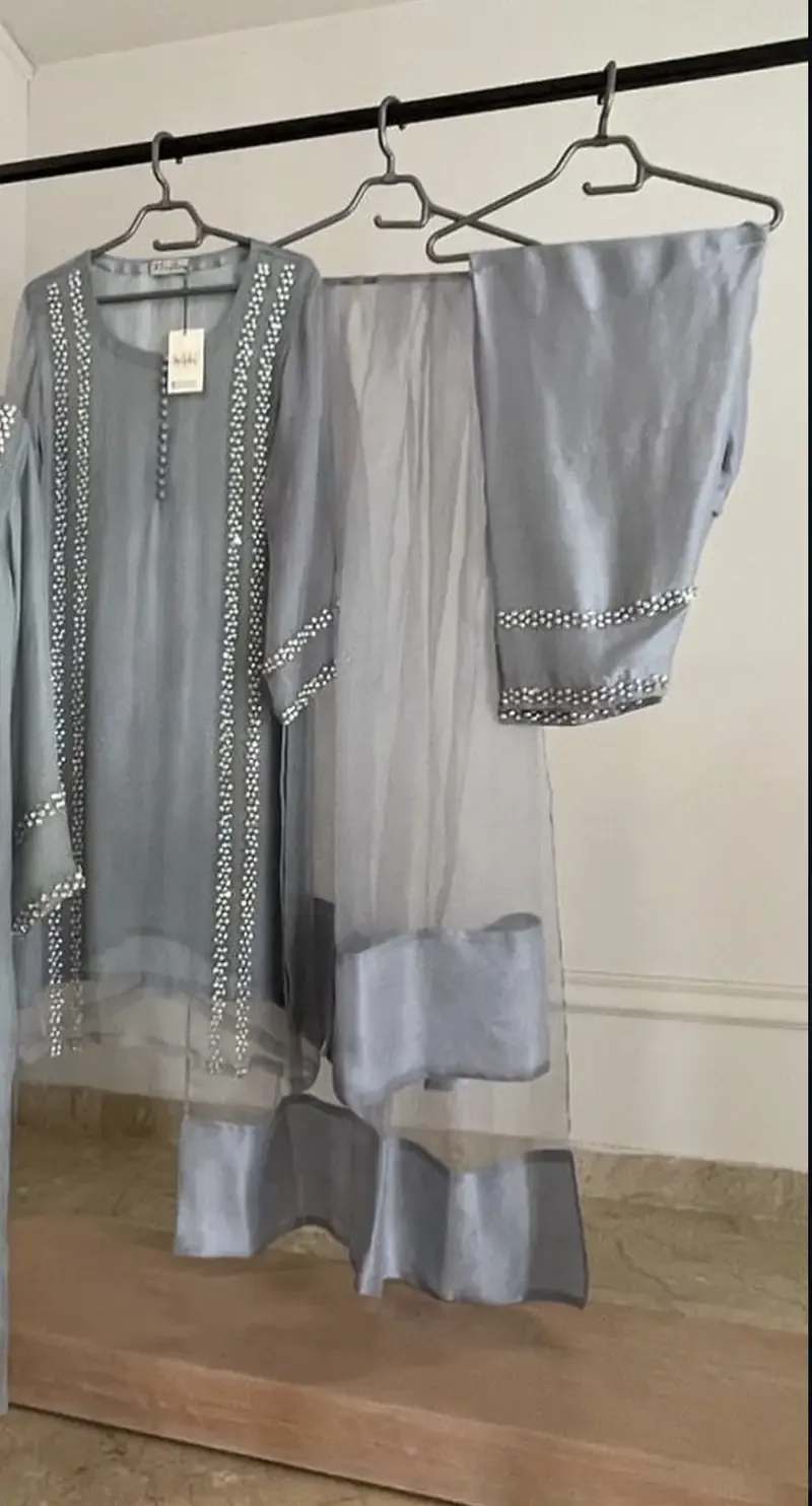 3 piece in good style