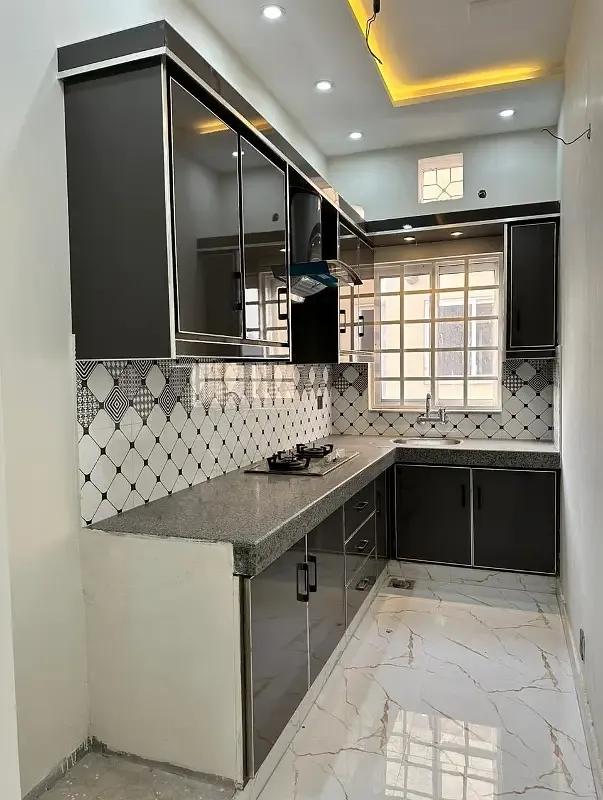 5 Marla Brand New Upper Portion For Rent In Park View City Lahore.