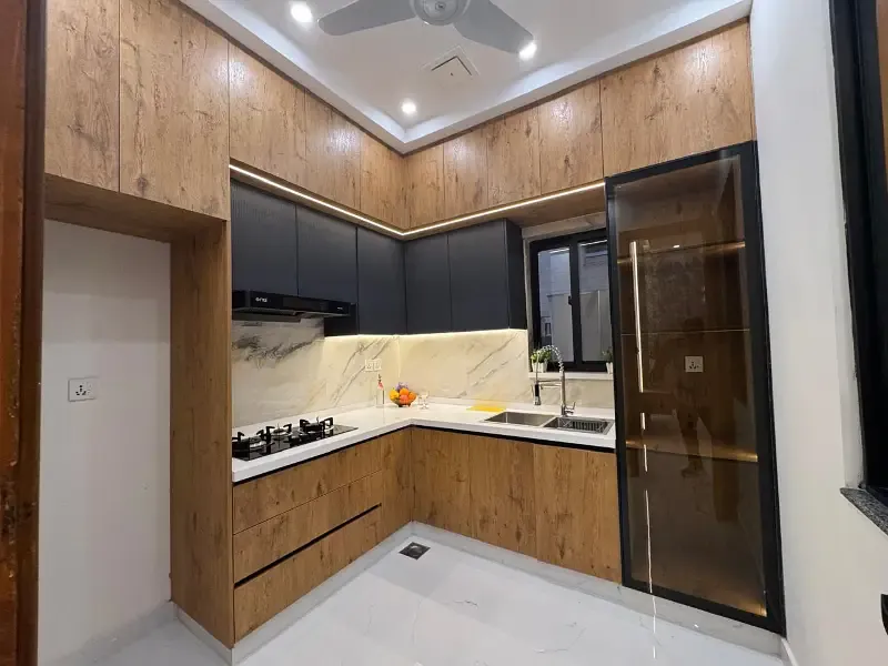 LUXURY 5 MARLA BUNGALOW FOR RENT | DHA 9 TOWN | AFFORDABLE COMFORT